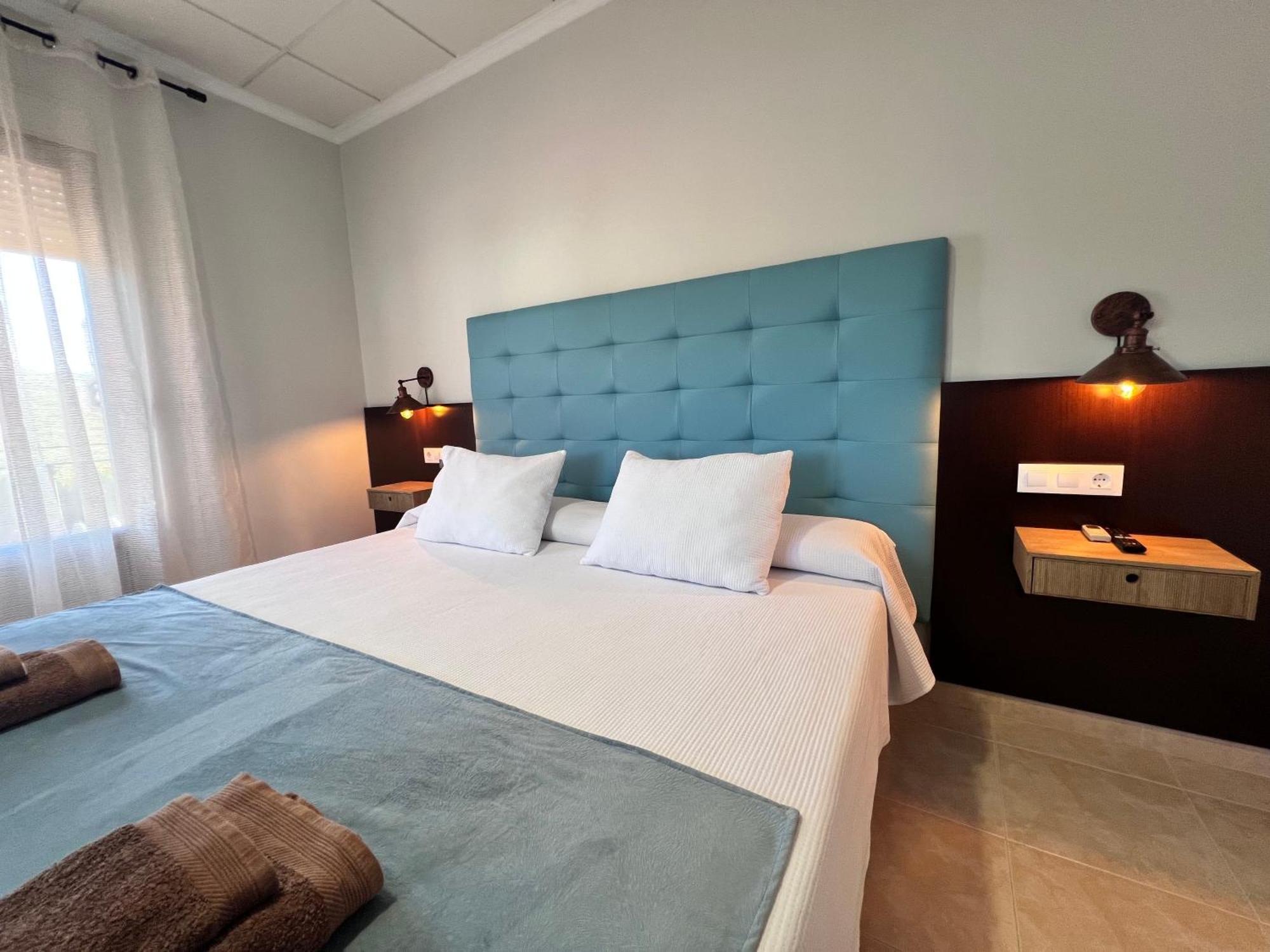Hotel Don Juan Пуэнте-де-Хенаве Экстерьер фото