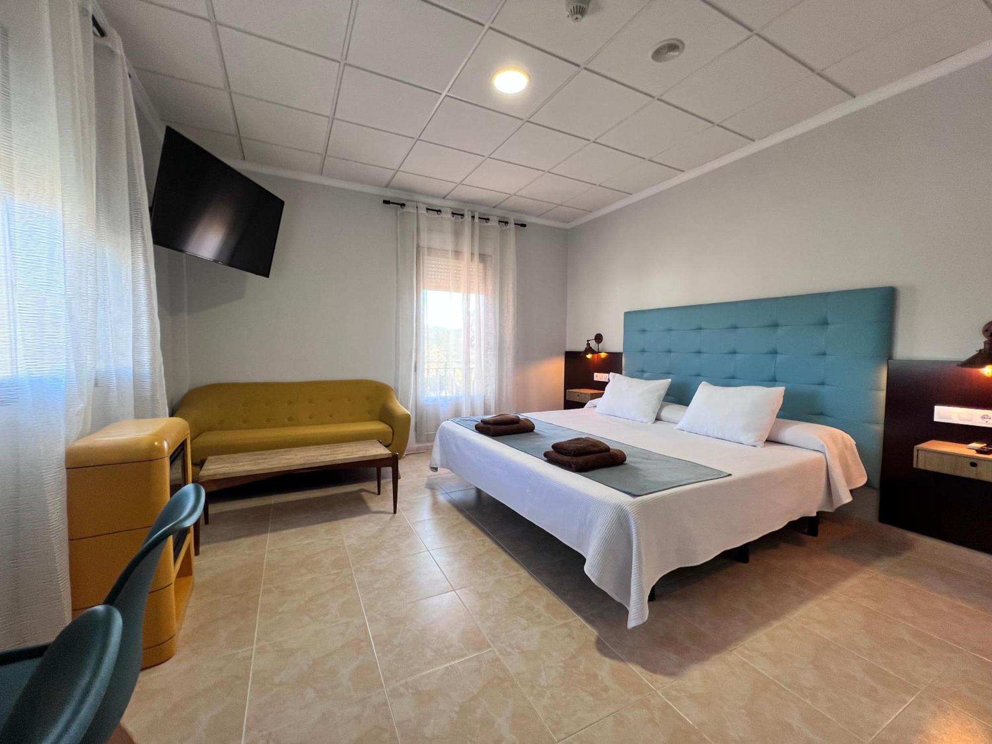 Hotel Don Juan Пуэнте-де-Хенаве Экстерьер фото