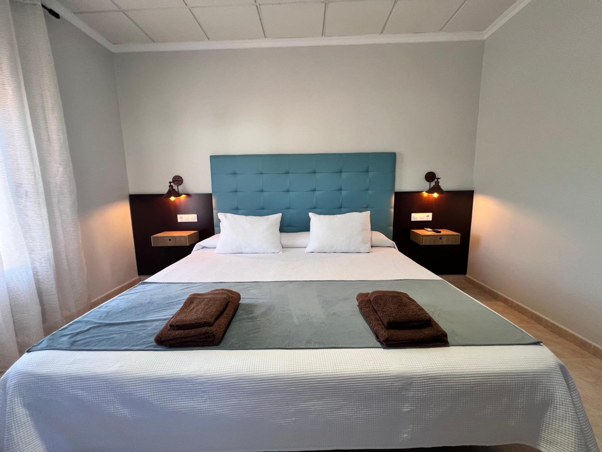 Hotel Don Juan Пуэнте-де-Хенаве Экстерьер фото