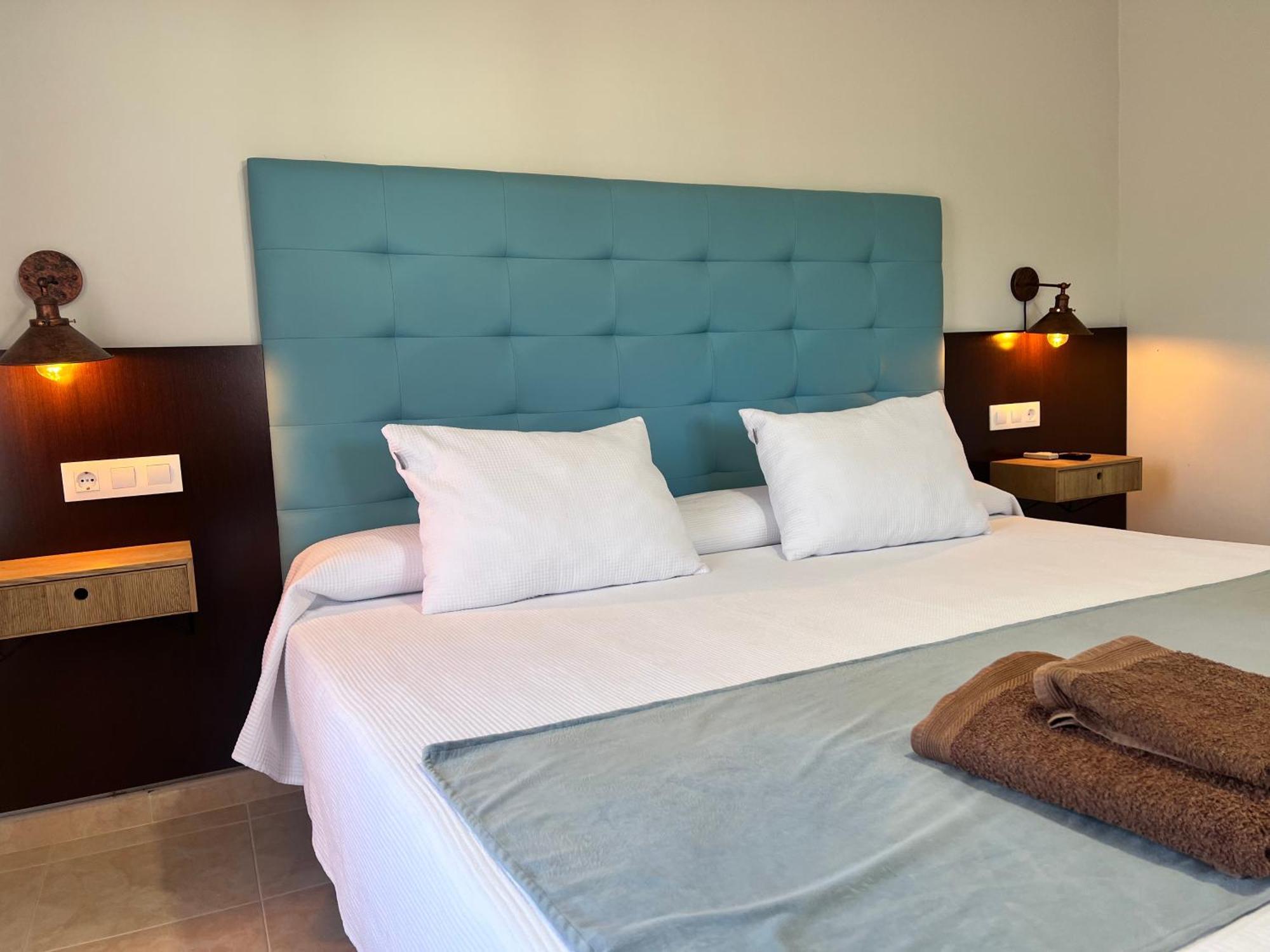 Hotel Don Juan Пуэнте-де-Хенаве Экстерьер фото