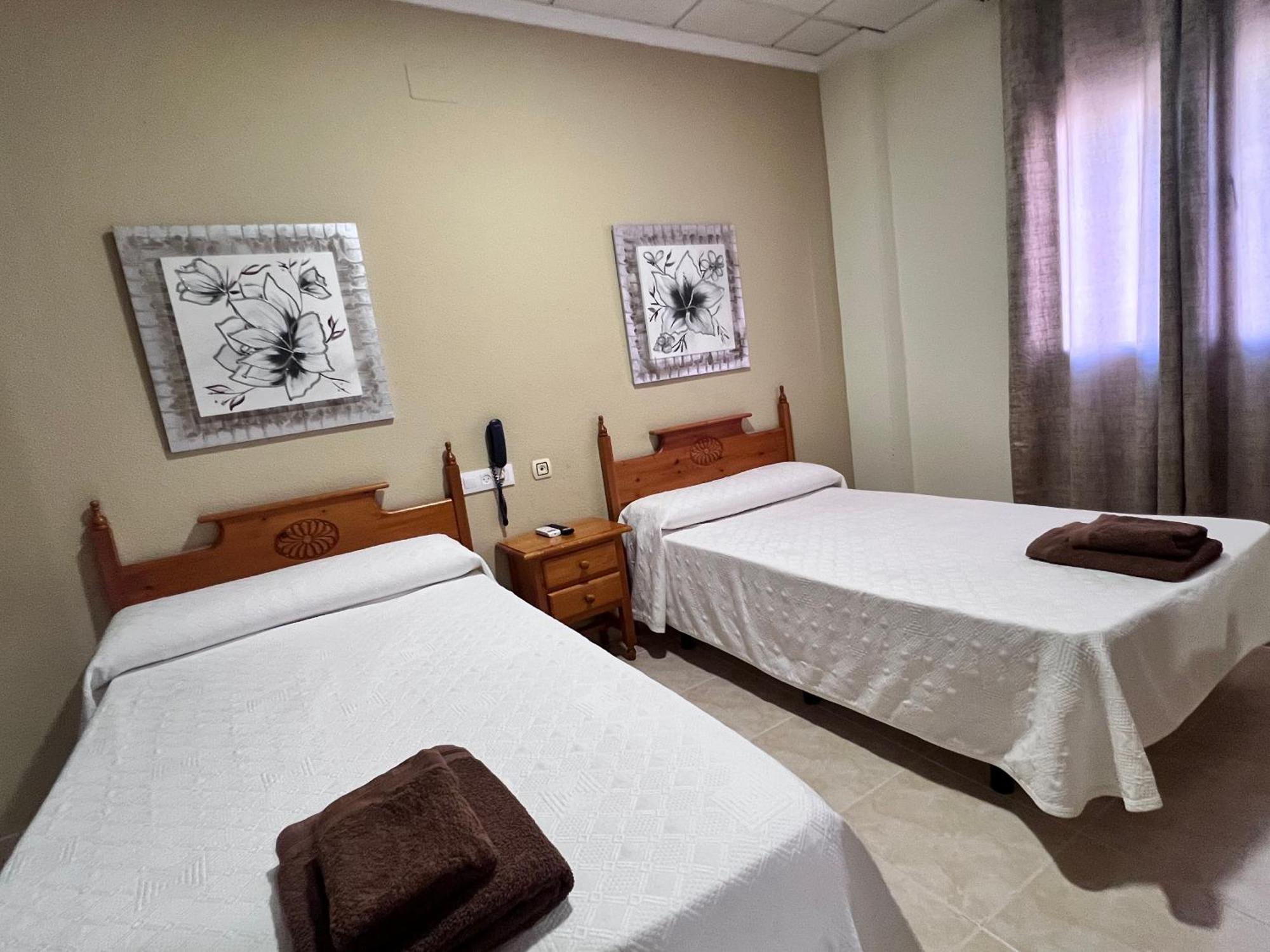 Hotel Don Juan Пуэнте-де-Хенаве Экстерьер фото